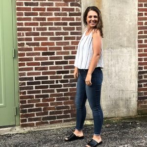 Meet your Posher, Abby